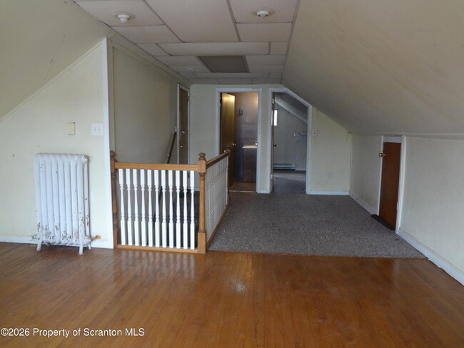 Building Photo - 52 Center St