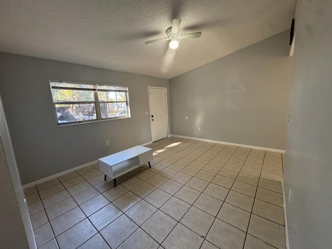 Building Photo - 8350 Afton Ln