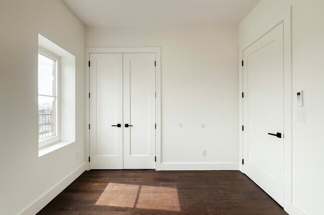 Building Photo - 272 Hoboken Ave