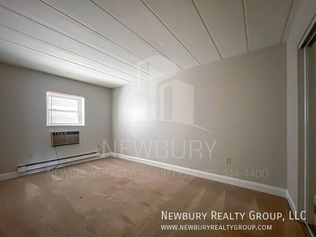 Building Photo - 1814 Chessland St