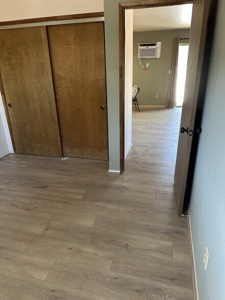 Bedroom 2 - 407 Crocker St