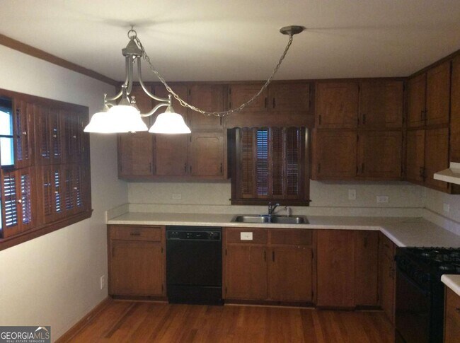 Building Photo - 209 Decatur Rd