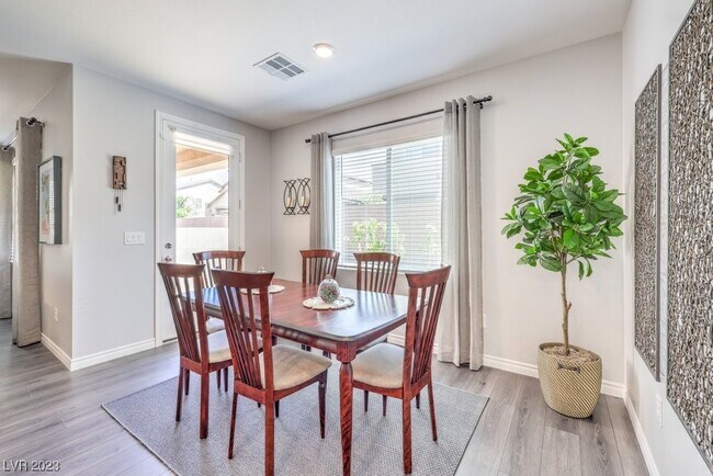 Building Photo - 4035 Redwood Gln Ct