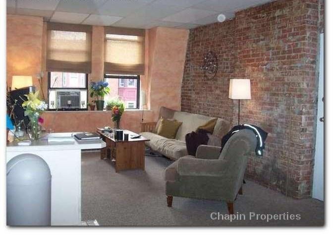 Building Photo - 227 Washington St