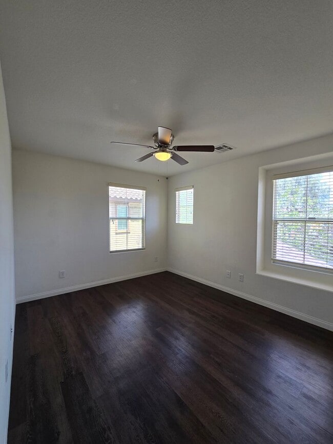 Building Photo - A Fabulous 3 Bedroom, 2 Bathroom  HOME IN ...