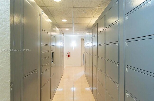 Building Photo - 2451 Brickell Ave