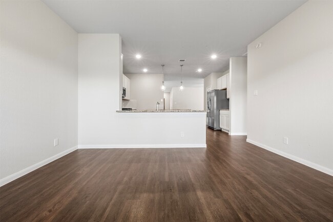 Building Photo - 10783 Sora Dr
