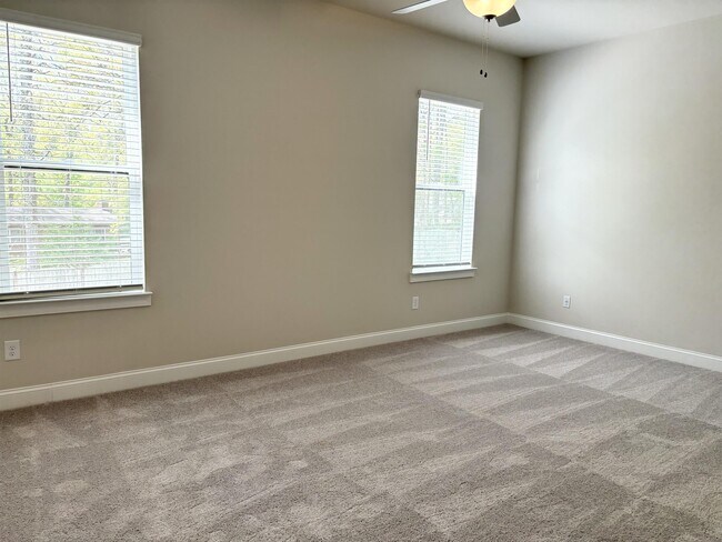 Building Photo - 781 Stickley Oak Way