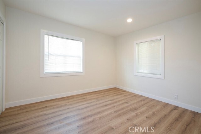 Building Photo - 7912 Vineland Ave