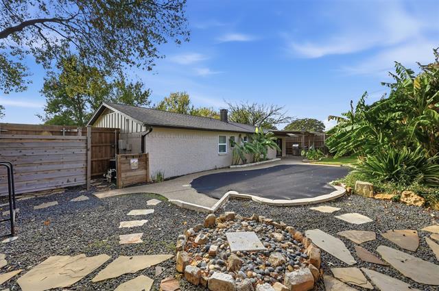 Building Photo - 511 Atkerson Ln