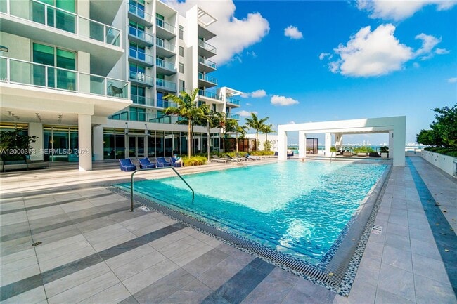 Building Photo - 3900 Biscayne Blvd