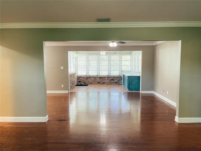 Building Photo - 1406 Ensenada Dr