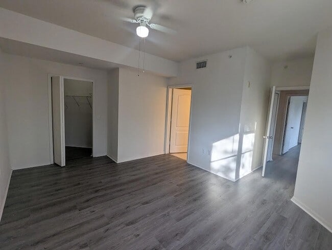 Building Photo - 11030 Legacy Dr