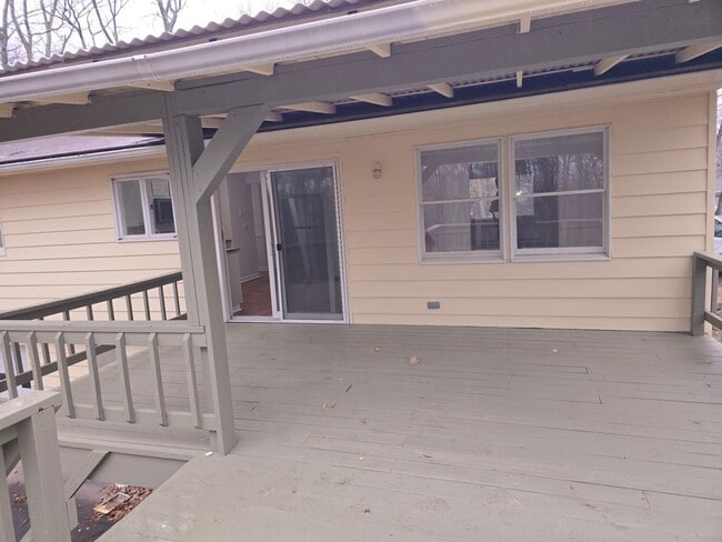 Building Photo - 51 Glenerie Ln