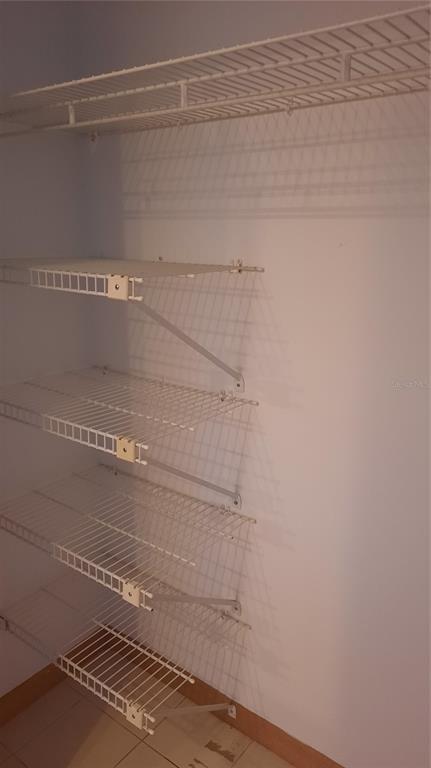 Building Photo - 62 Burbank Dr