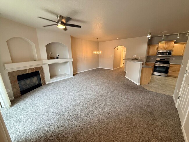 Building Photo - Updated 2-Bedroom Ground-Floor Condo in Mountain View Condos with Pool Access