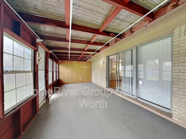 Building Photo - 4628 Danville Dr