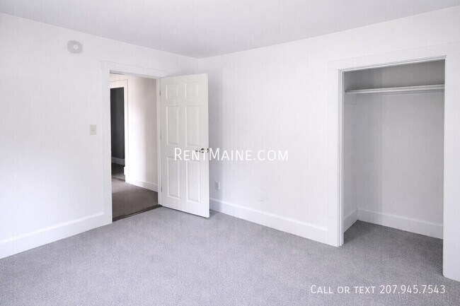 Building Photo - 16 Congress St