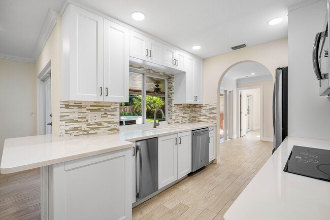 Building Photo - 1061 NW 3rd St