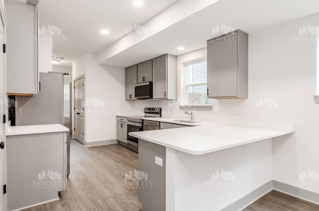 Building Photo - BRAND NEW! 2 Bedroom 2 1/2 Bathroom Newly ...