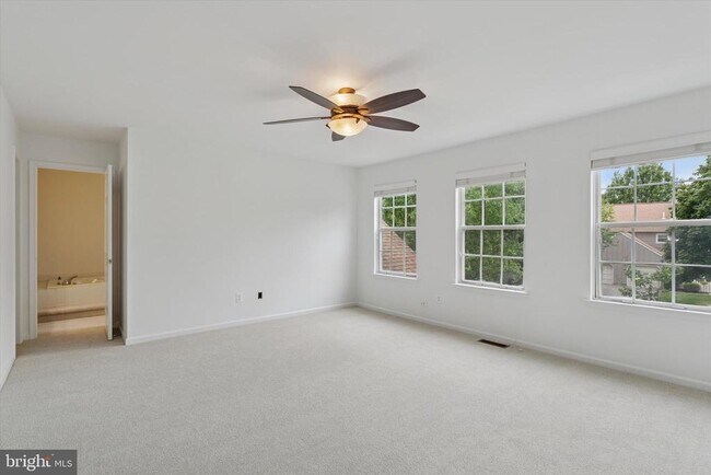 Building Photo - 235 Copper Beech Dr