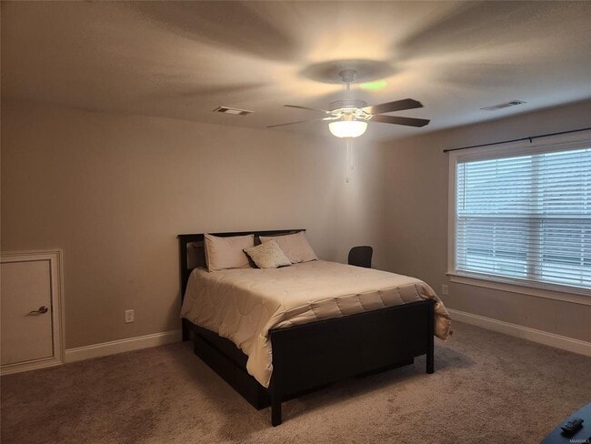 Building Photo - 105 Herman Dr