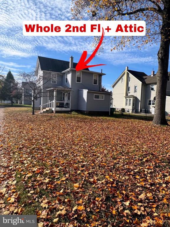 Building Photo - 430 Leconey Ave