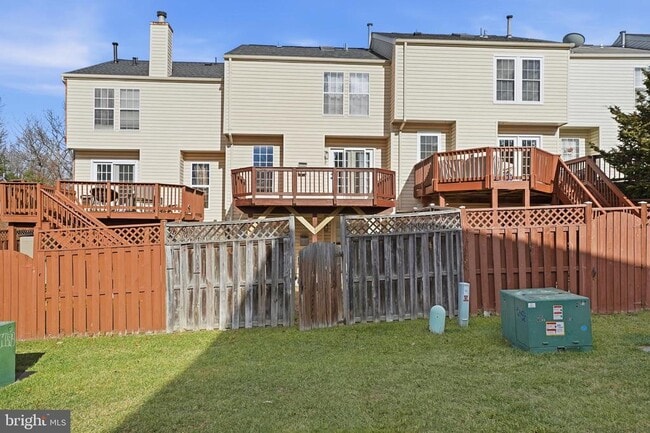 Building Photo - 12831 Silvia Loop