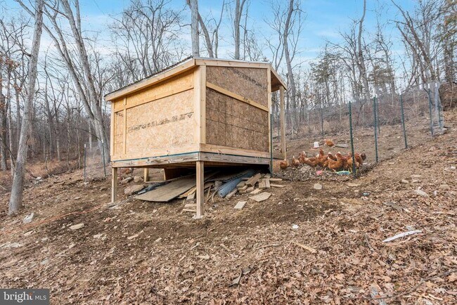 Building Photo - 1238 Logger Dr