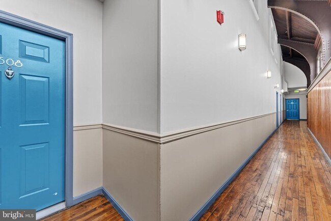 Building Photo - 1714 Park Ave