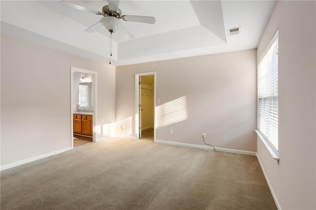 Building Photo - 4677 Liberty Square Dr