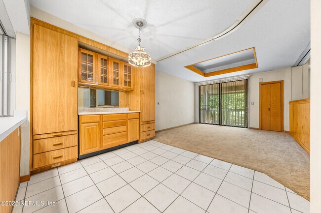 Building Photo - 2930 Ravines Rd