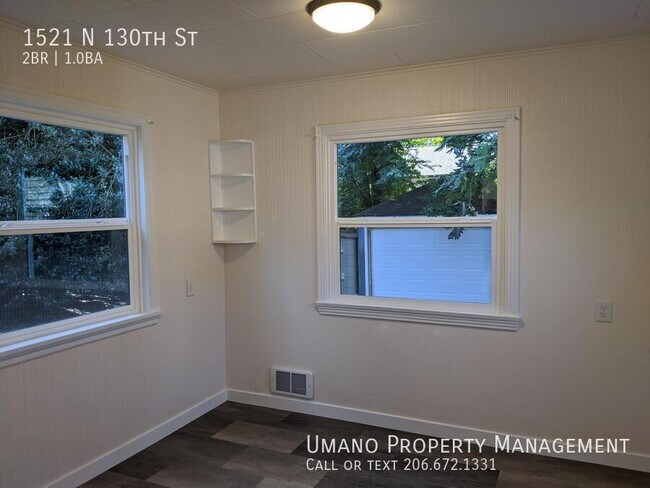 Building Photo - 1521 N 130th St