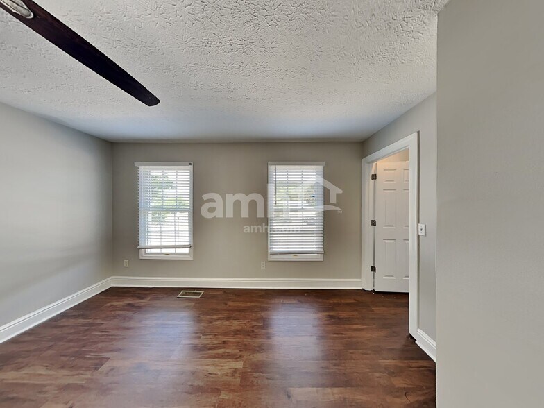 Building Photo - 6463 Winchester Highlands Dr