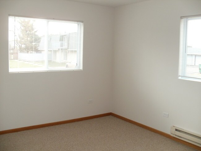 Interior Photo - 13926 South Route 59