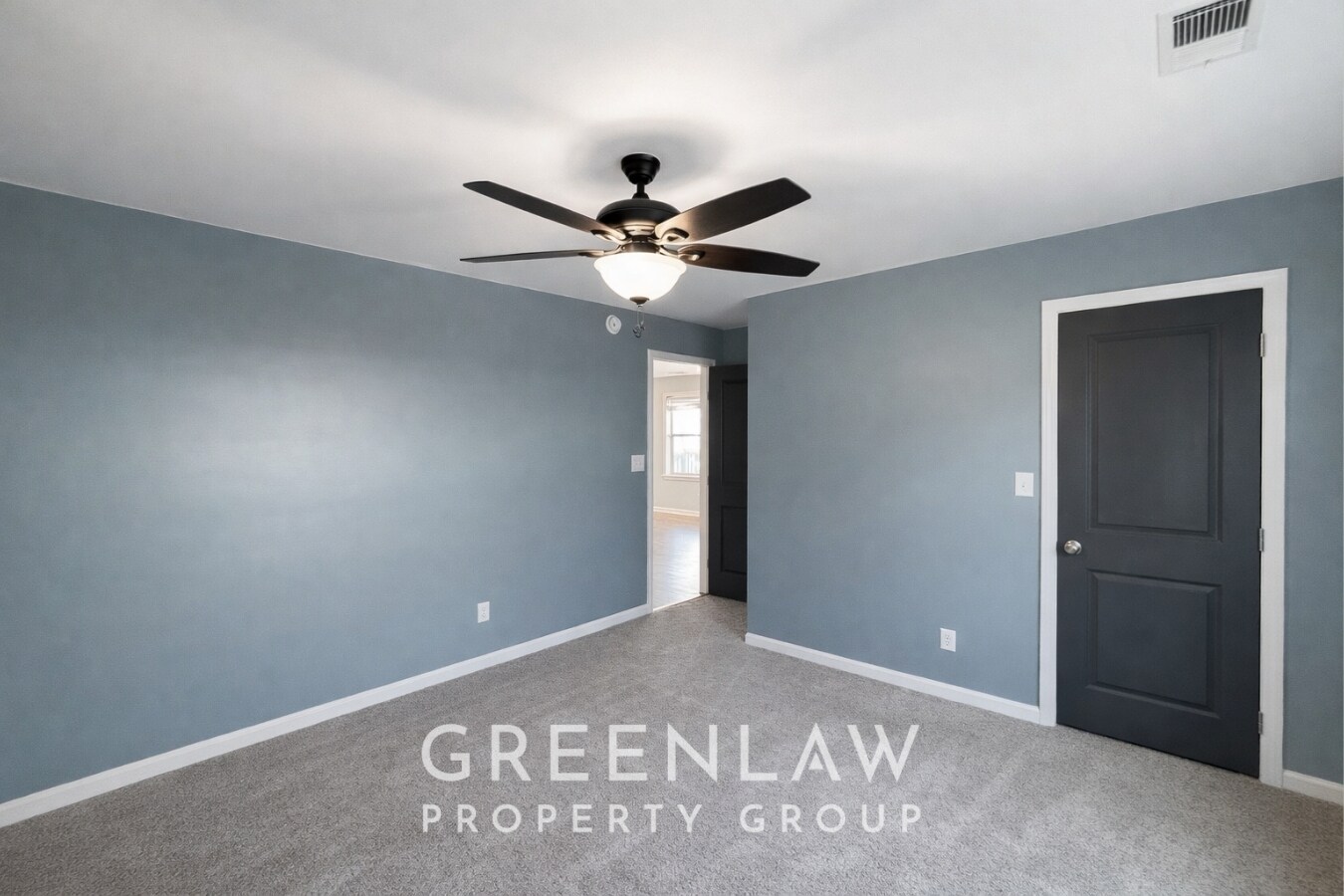 Building Photo - 256 Birch St