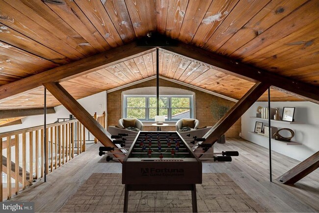 Building Photo - 430 West St