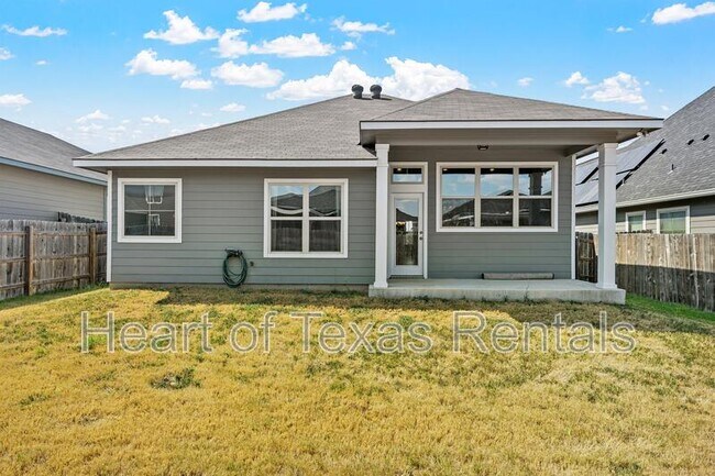 Building Photo - 10237 Biltmore Dr