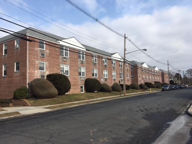 Building Photo - Fairfield Gables At Rockville Centre