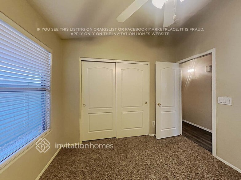 Building Photo - 12569 Desert Flower Rd