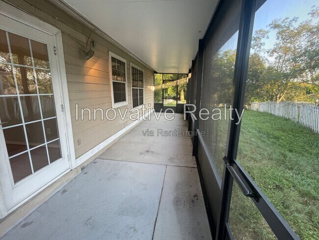Building Photo - 110 Cobblestone Way