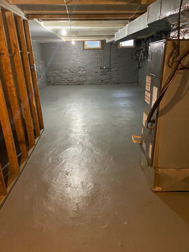 SPACIOUS BASEMENT - 1330 W Lombard St