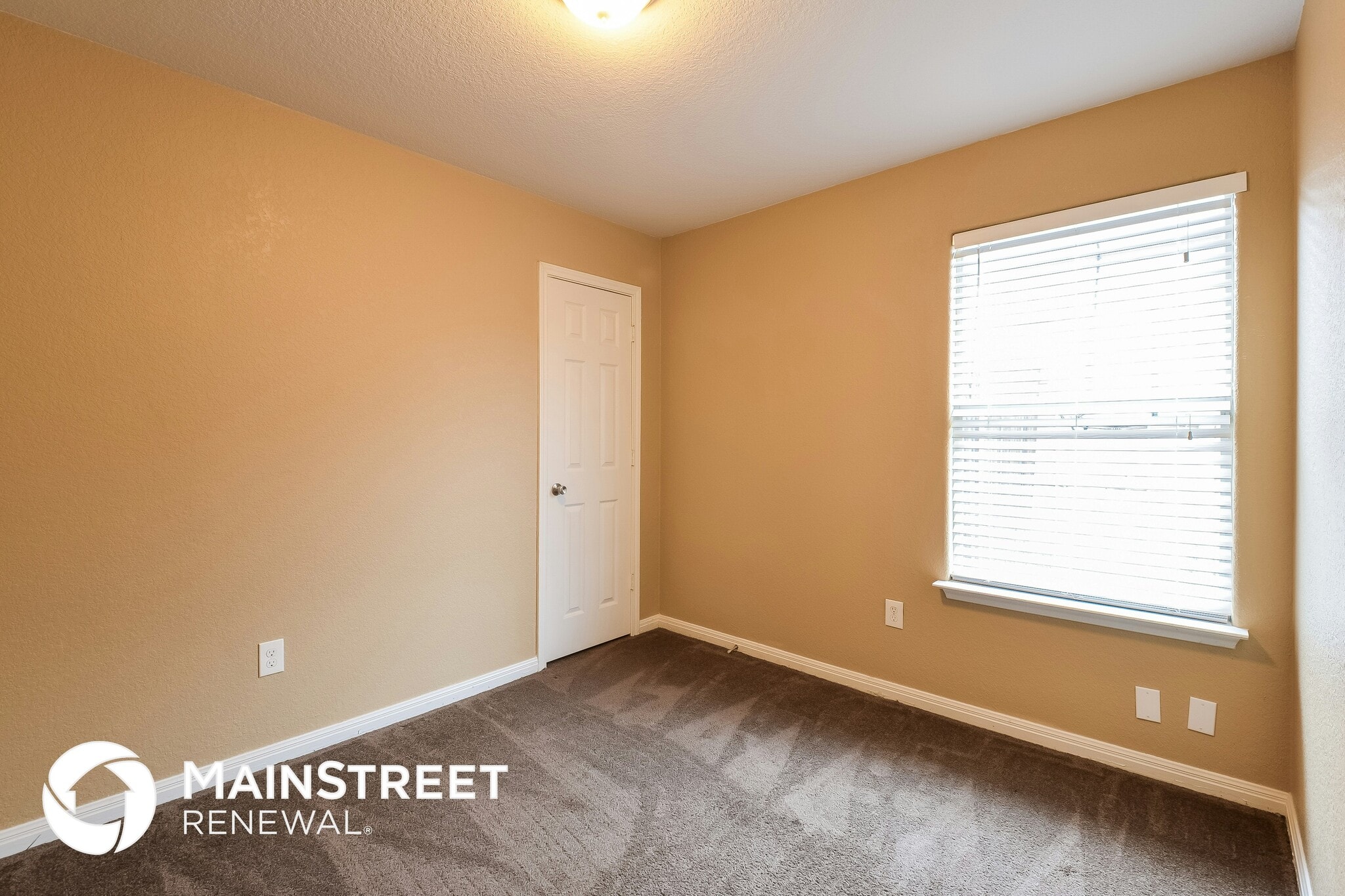 Building Photo - 11235 Pecan Canyon