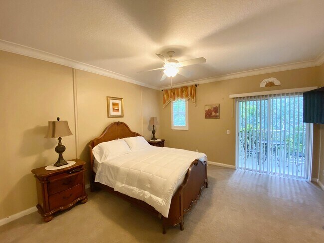Building Photo - 3277 E Community Dr