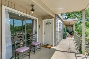 Building Photo - 5303 Fleetwood Oaks Ave