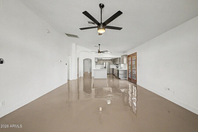 Building Photo - 16223 N 40th Pl
