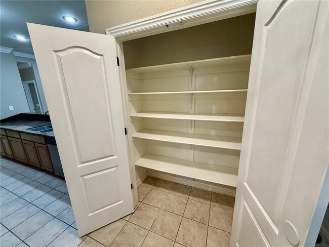 Building Photo - 4221 Zion Valley Dr