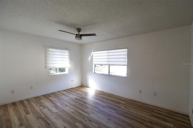 Building Photo - 2913 Lichen Ln