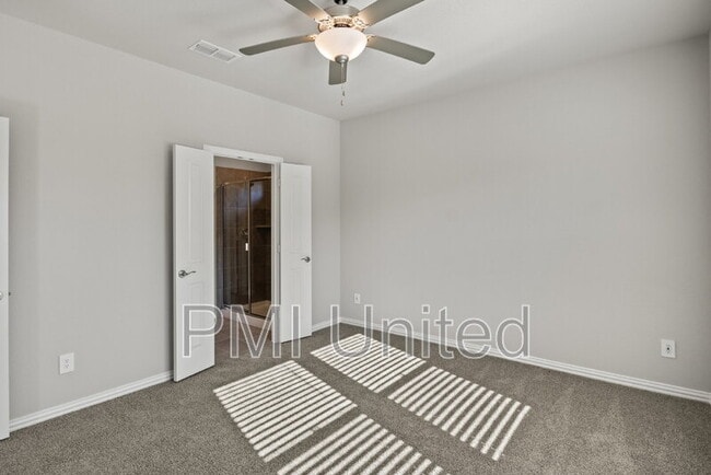 Building Photo - 203 Travine Dr