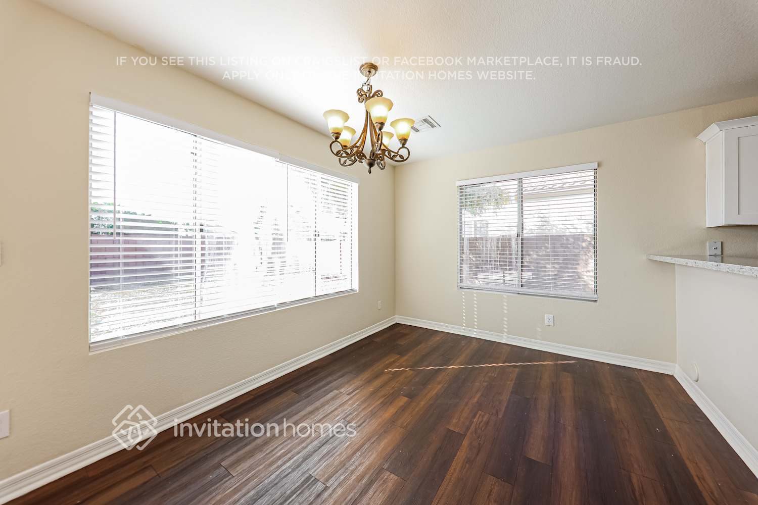 Building Photo - 6887 W Via Del Sol Dr